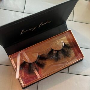 Faux Mink Luxury Lashes Style ZMD987, Mega Lashes, Fluffy Lashes, 25mm Eyelashes